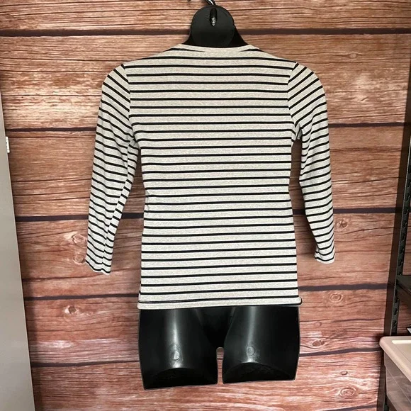 Blouse M Gertie Tan Navy Blue Striped Rhinestone Detail 3/4 Sleeve Cotton Shirt - Picture 2 of 8